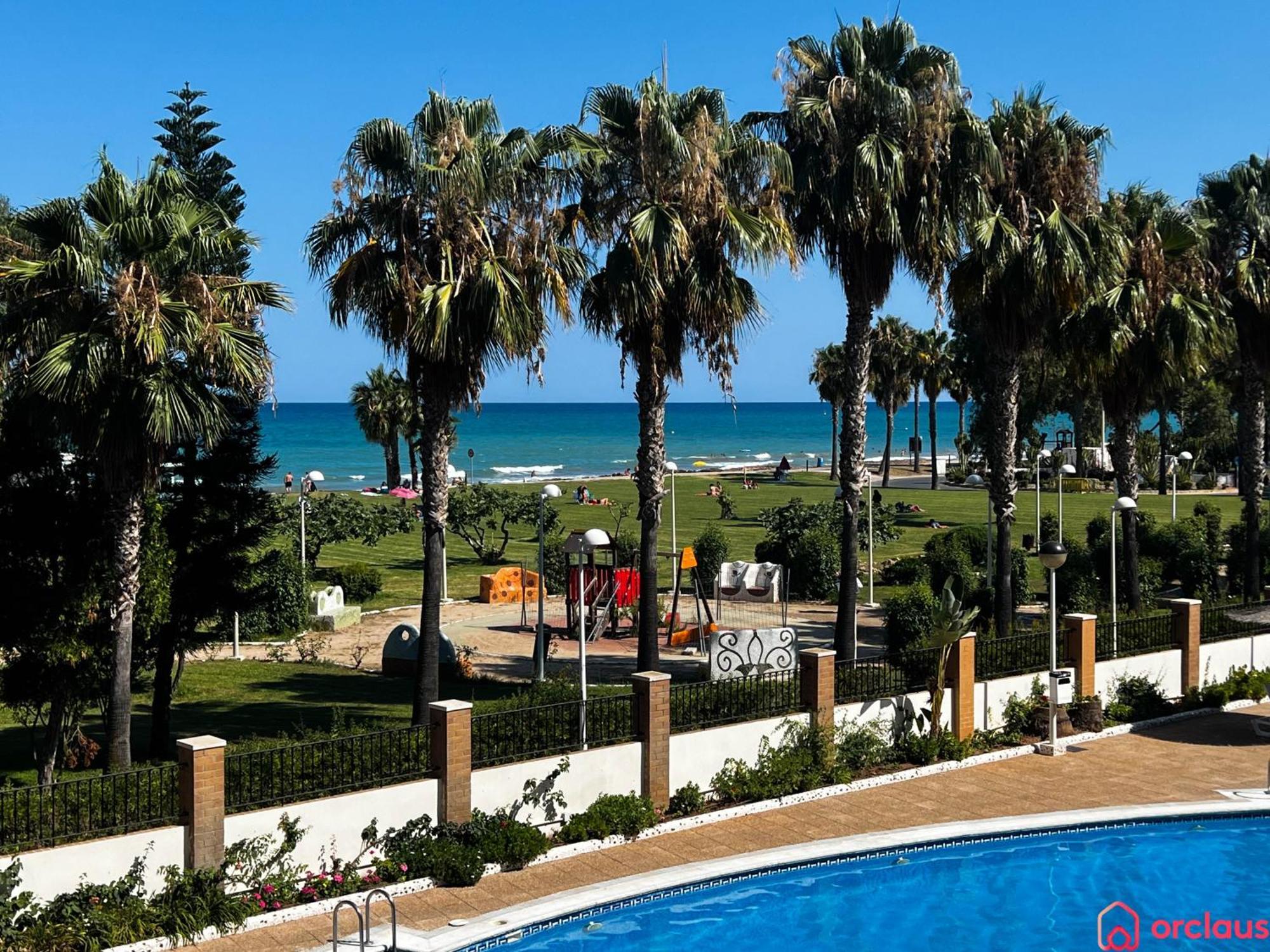 Modern Apartment In Front Of The Mediterranean Oropesa del Mar Exterior photo